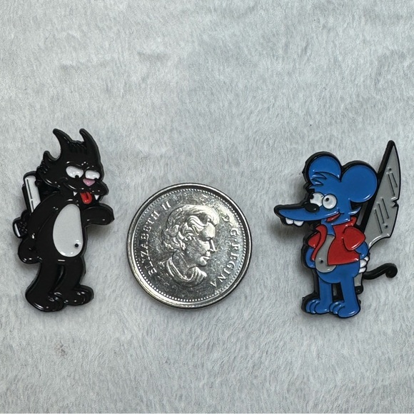 2/$25 NEW 2 pieces of Itchy & Scratchy Cartoon Character Enamel Pins - Picture 2 of 3